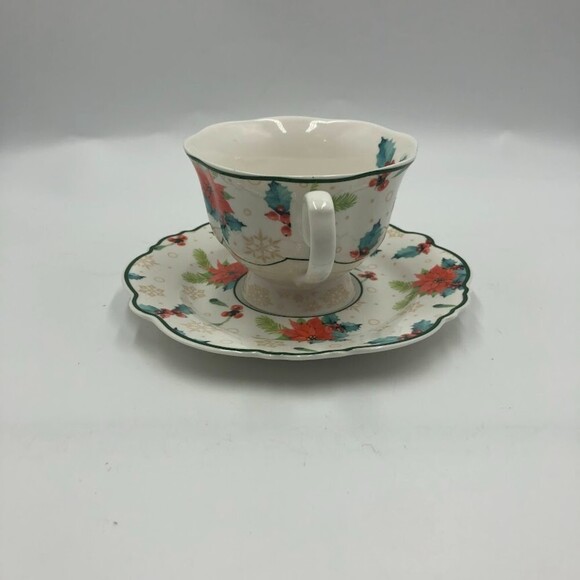 Eileen's Reserve New Anchor Inc Tea Cup and Saucer Set Poinsettia Floral Design - Picture 9 of 14